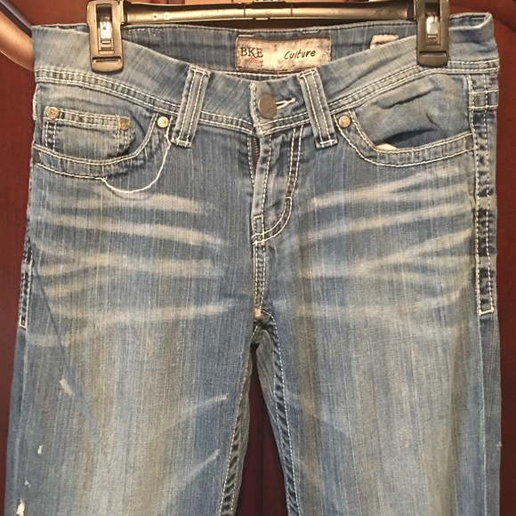 BKE Culture Bootcut Jeans - Size 29 x 31 1/2 - Picture 3 of 11